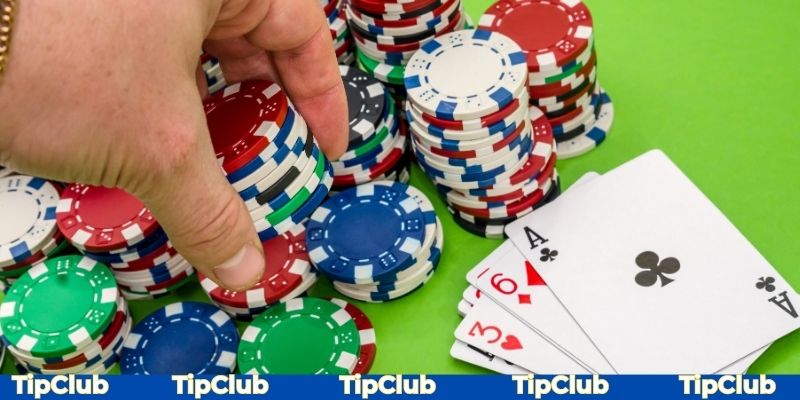 Bluff là chiến lược thông minh cao thủ thường áp dụng