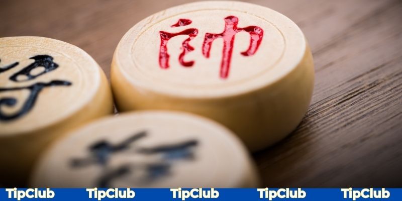 Quân Tốt có một khả năng đặc biệt là di chuyển ngang